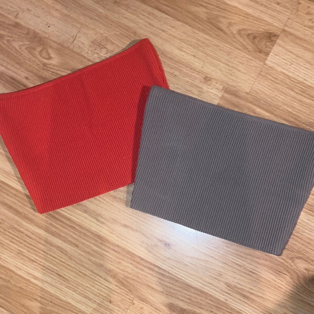 Aritzia Babaton Bundle Sculpt Knit Ribbed Strapless Crop Top (2) Red Grey Small